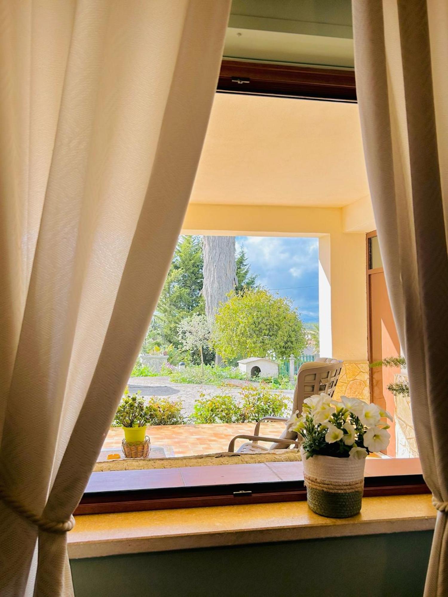 Villa Priolo Ciminna Eksteriør billede